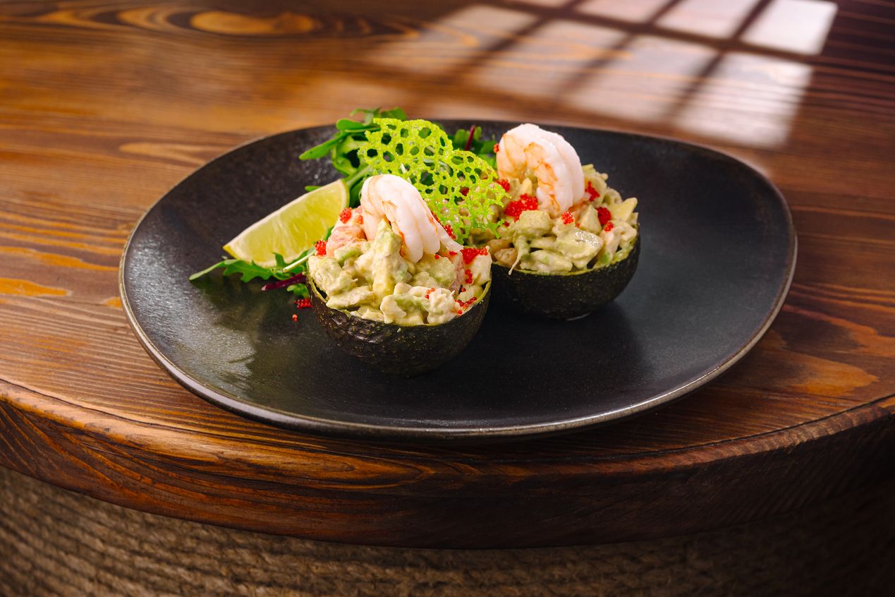 фото-Салат Авокадо с морепродуктами